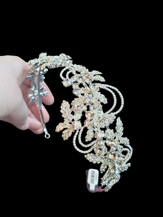 Large Silver Rhinestone/Crystal Asymetrical Filigree Bridal Headband main image 4